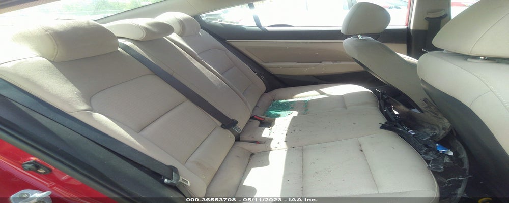 KMHD84LF4HU224955 2017 HYUNDAI ELANTRA photo no. 8