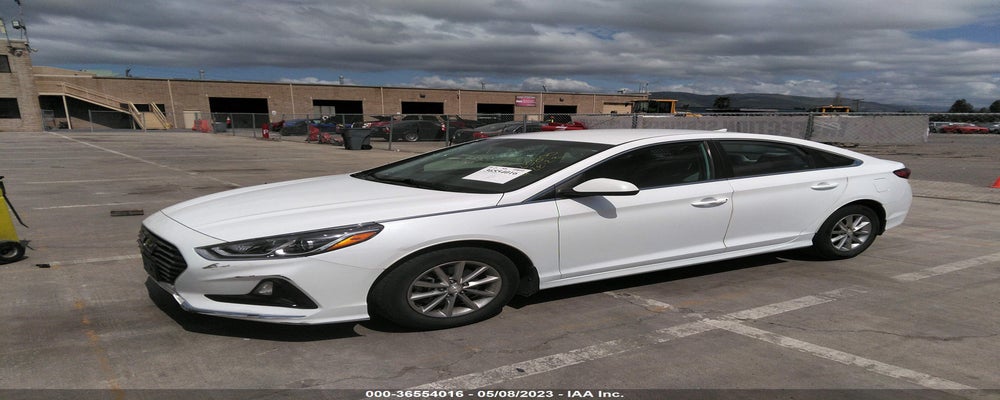 5NPE24AF2KH806504 2019 HYUNDAI SONATA photo no. 2