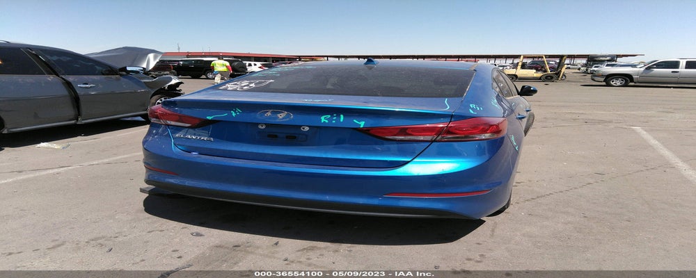 5NPD84LF5JH270590 2018 HYUNDAI ELANTRA photo no. 4