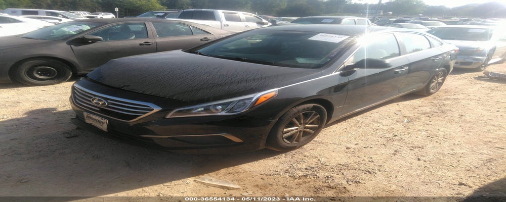 5NPE24AF9HH504958 2017 HYUNDAI SONATA photo no. 2