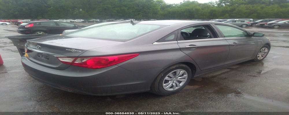 5NPEB4AC9BH281799 2011 HYUNDAI SONATA photo no. 4