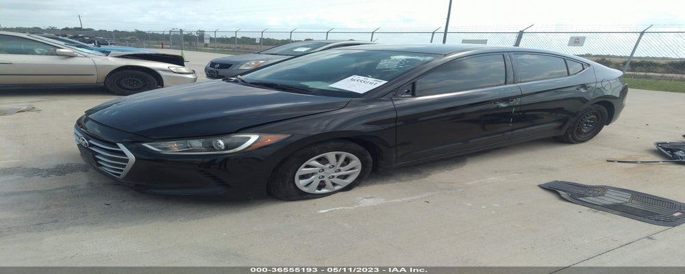 5NPD74LF2JH213797 2018 HYUNDAI ELANTRA photo no. 2