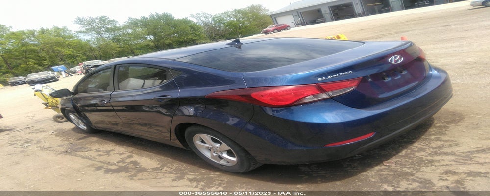 5NPDH4AEXFH575228 2015 HYUNDAI ELANTRA photo no. 3