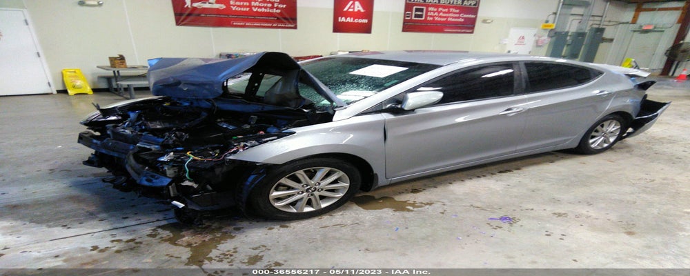 5NPDH4AE2FH620548 2015 HYUNDAI ELANTRA photo no. 2
