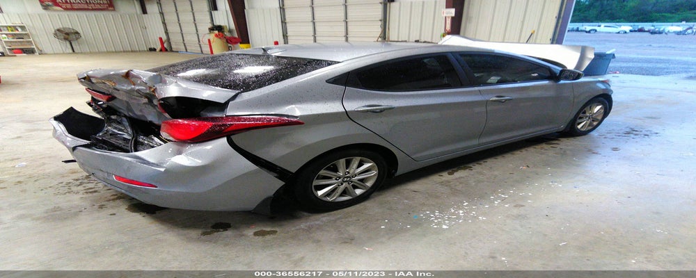 5NPDH4AE2FH620548 2015 HYUNDAI ELANTRA photo no. 4