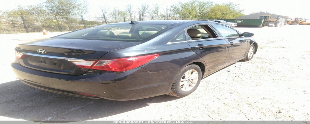 5NPEB4AC1DH704703 2013 HYUNDAI SONATA photo no. 4