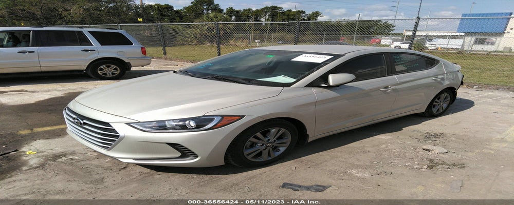 5NPD84LF4JH340077 2018 HYUNDAI ELANTRA photo no. 2