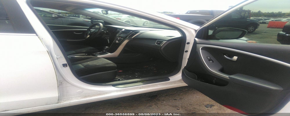 KMHD35LHXGU253025 2016 HYUNDAI ELANTRA GT photo no. 5