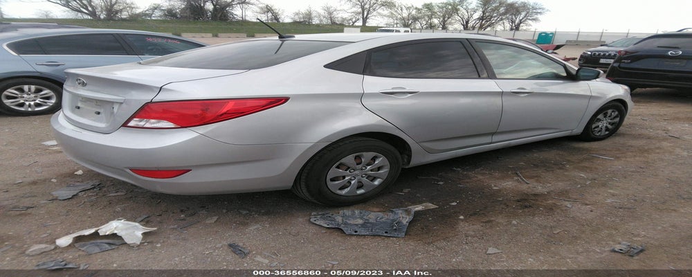 KMHCT4AE7GU095614 2016 HYUNDAI ACCENT photo no. 4