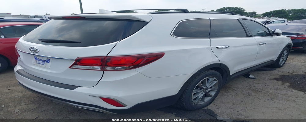 KM8SN4HF8HU219718 2017 HYUNDAI SANTA FE photo no. 4