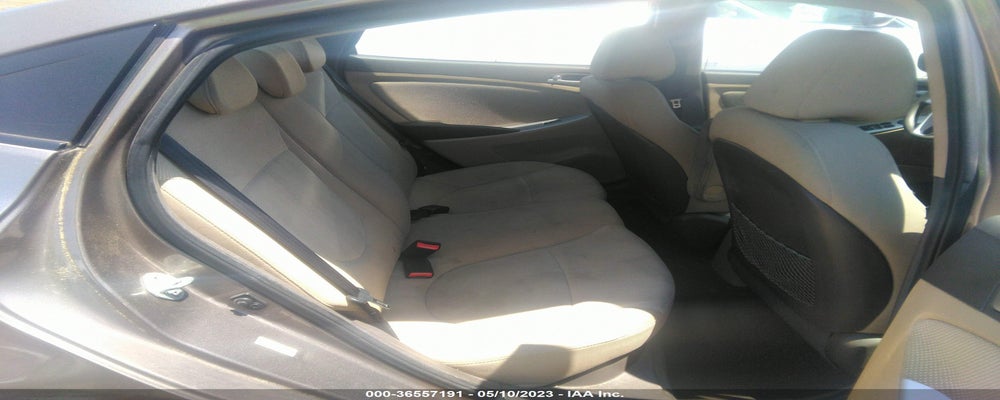 KMHCT4AE2DU462656 2013 HYUNDAI ACCENT photo no. 8