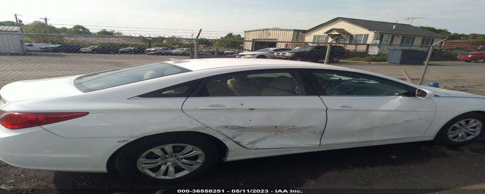5NPEB4AC5BH085116 2011 HYUNDAI SONATA photo no. 6