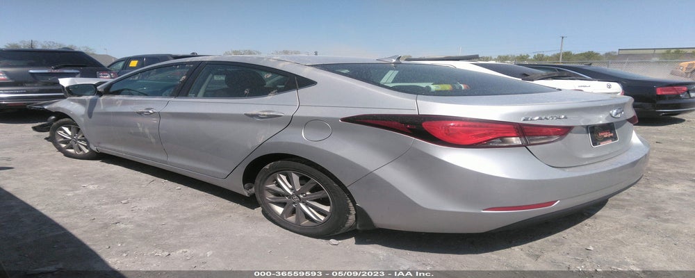 5NPDH4AE1FH610125 2015 HYUNDAI ELANTRA photo no. 3