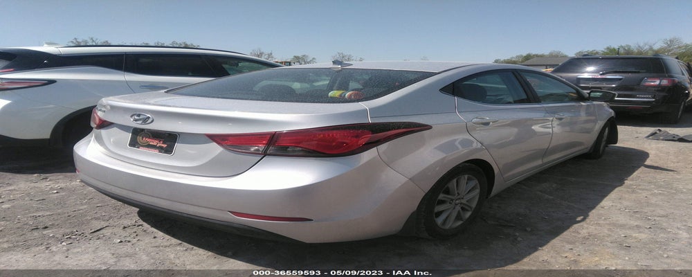 5NPDH4AE1FH610125 2015 HYUNDAI ELANTRA photo no. 4