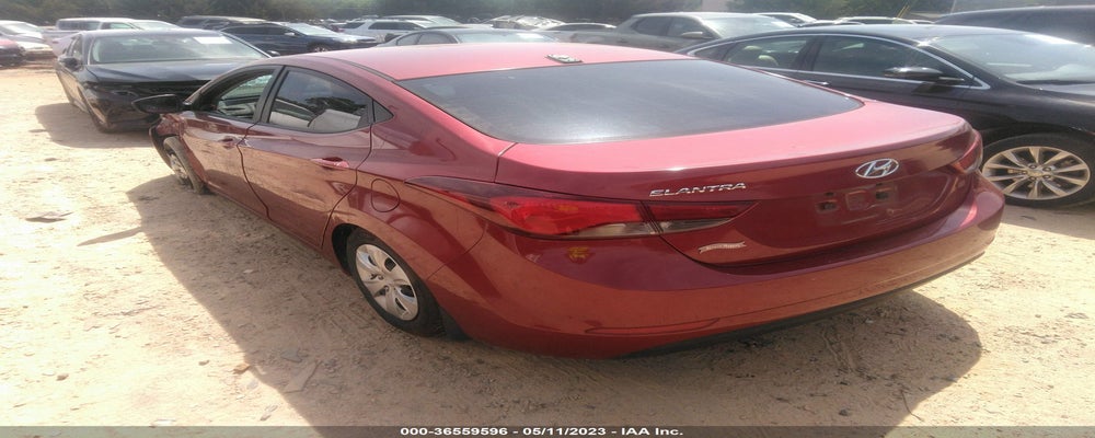 5NPDH4AE7GH765571 2016 HYUNDAI ELANTRA photo no. 3