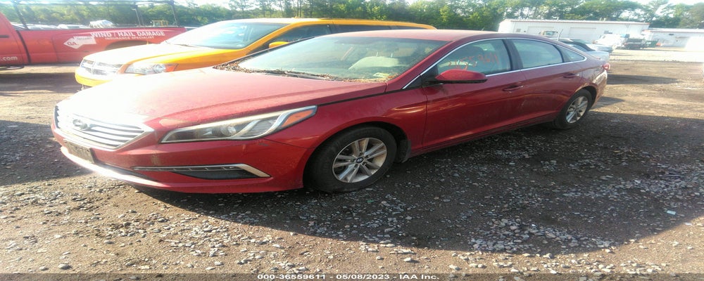 5NPE24AF9FH207461 2015 HYUNDAI SONATA photo no. 2