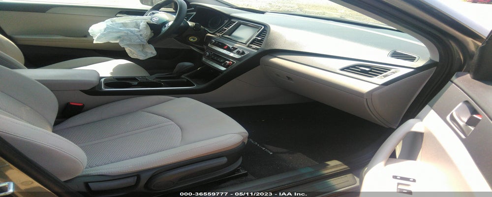5NPE24AFXKH796059 2019 HYUNDAI SONATA photo no. 5
