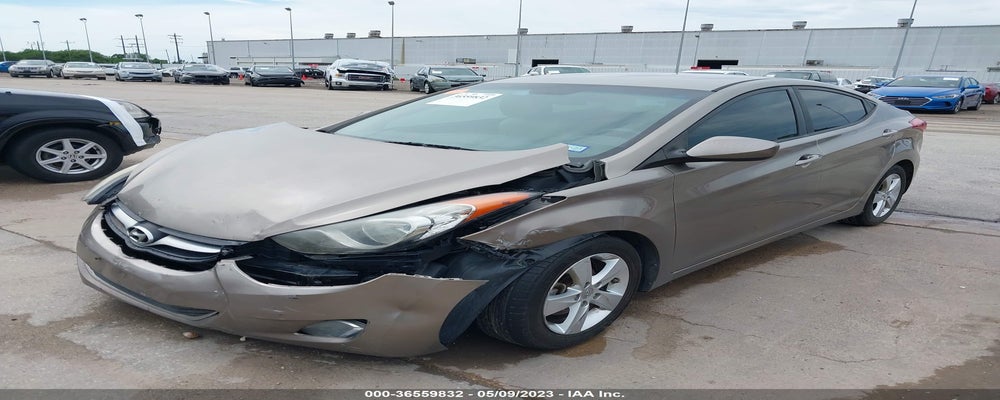 5NPDH4AE1DH292424 2013 HYUNDAI ELANTRA photo no. 2