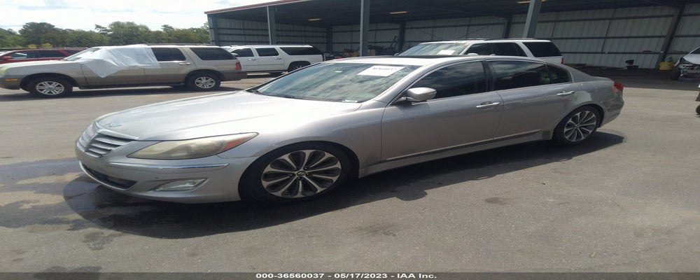 KMHGC4DH2CU169586 2012 HYUNDAI GENESIS photo no. 2