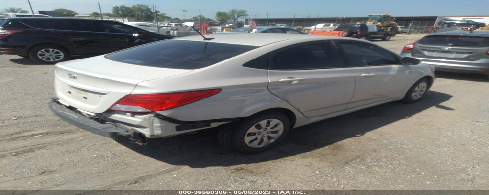 KMHCT4AE6GU123841 2016 HYUNDAI ACCENT photo no. 4