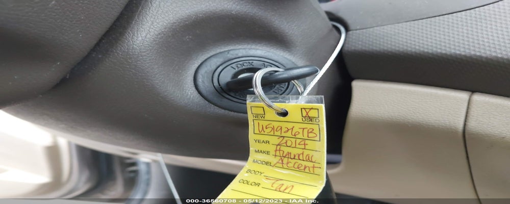 KMHCU4AEXEU623740 2014 HYUNDAI ACCENT photo no. 11