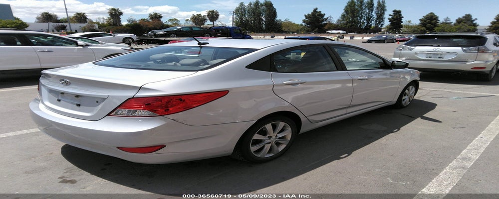 KMHCU4AEXEU597303 2014 HYUNDAI ACCENT photo no. 4