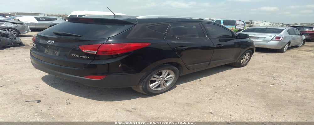 KM8JU3AC3BU276098 2011 HYUNDAI TUCSON photo no. 4