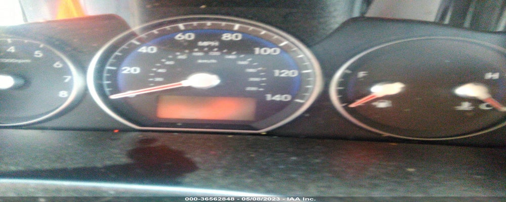 5XYZGDAB2BG031340 2011 HYUNDAI SANTA FE photo no. 7