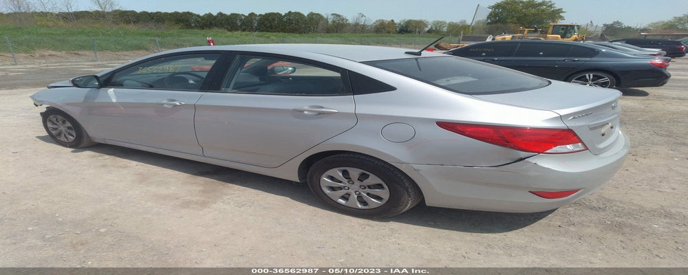 KMHCT4AE4FU838583 2015 HYUNDAI ACCENT photo no. 3