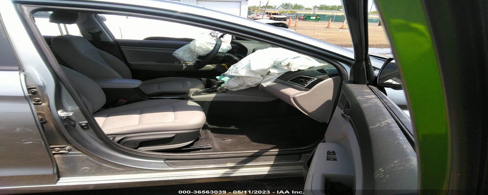 KMHD74LF1JU637456 2018 HYUNDAI ELANTRA photo no. 5