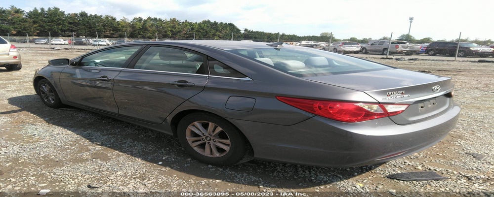 5NPEB4AC7BH180633 2011 HYUNDAI SONATA photo no. 3