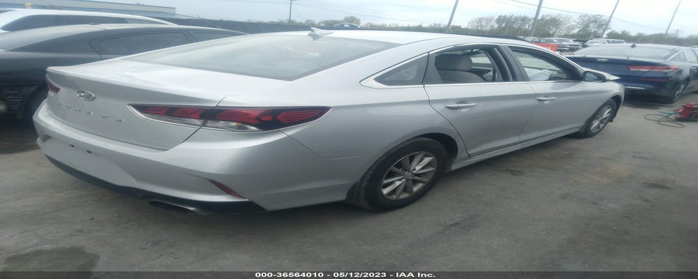 5NPE24AF1KH811905 2019 HYUNDAI SONATA photo no. 4