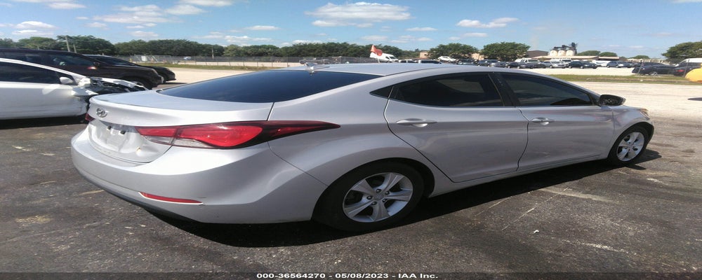 KMHDH4AE5GU490879 2016 HYUNDAI ELANTRA photo no. 4