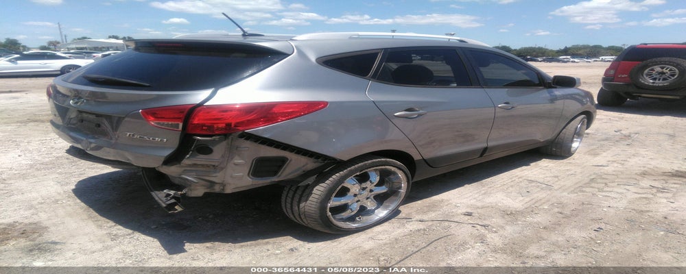KM8JU3AC6BU274345 2011 HYUNDAI TUCSON photo no. 4