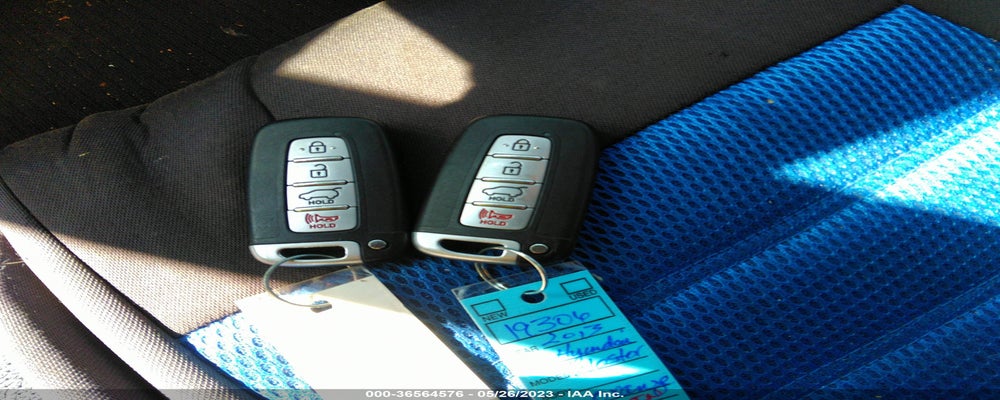 KMHTC6AE0DU130095 2013 HYUNDAI VELOSTER photo no. 11