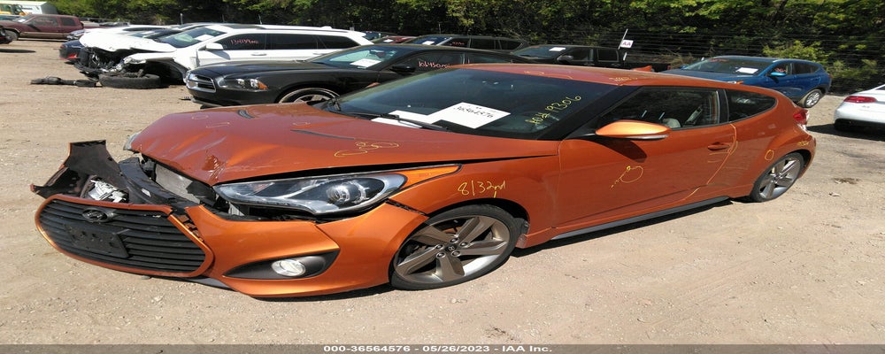 KMHTC6AE0DU130095 2013 HYUNDAI VELOSTER photo no. 2