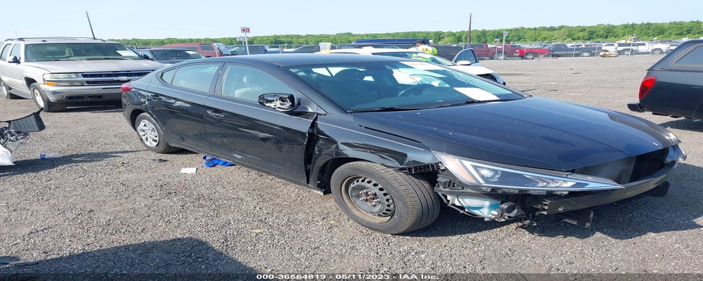KMHD74LF0KU756147 2019 HYUNDAI ELANTRA photo no. 1