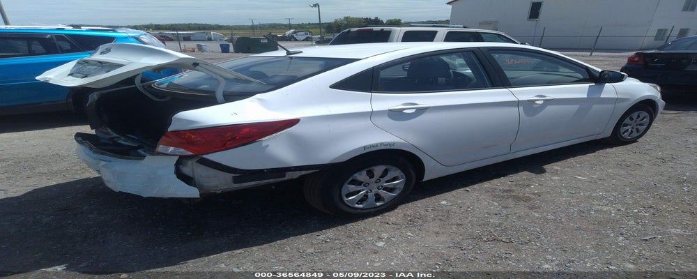 KMHCT4AE4GU955047 2016 HYUNDAI ACCENT photo no. 4