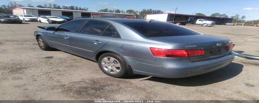 5NPET4AC3AH606765 2010 HYUNDAI SONATA photo no. 3