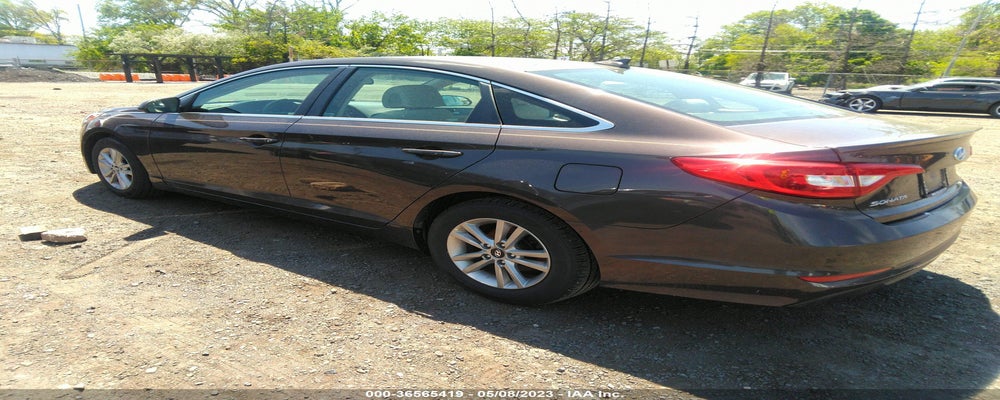 5NPE24AF7GH318057 2016 HYUNDAI SONATA photo no. 3