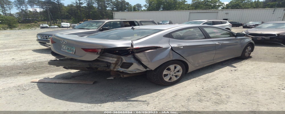 5NPDH4AE6GH676817 2016 HYUNDAI ELANTRA photo no. 4