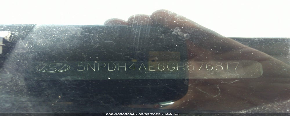 5NPDH4AE6GH676817 2016 HYUNDAI ELANTRA photo no. 9