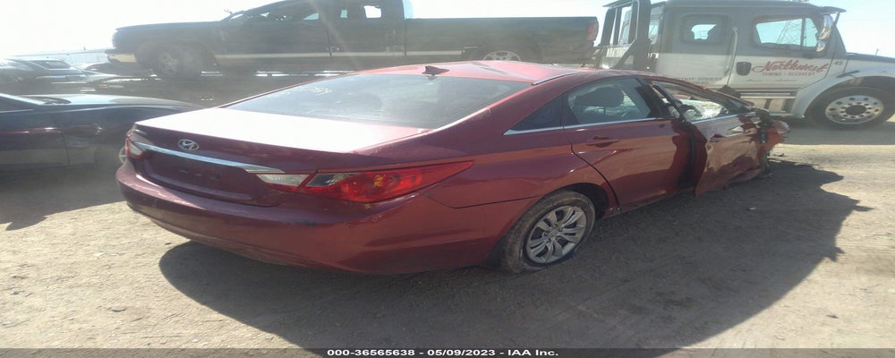 5NPEB4AC3CH357924 2012 HYUNDAI SONATA photo no. 4