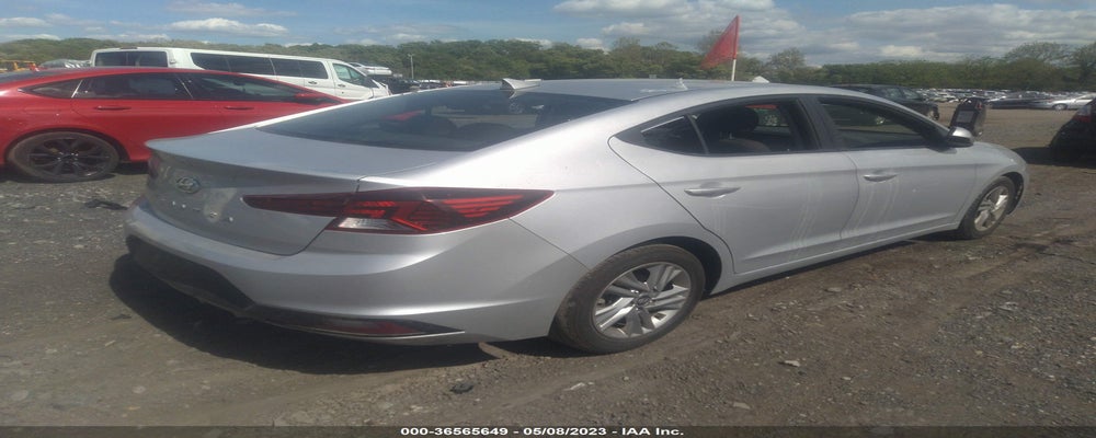 KMHD84LF3KU759072 2019 HYUNDAI ELANTRA photo no. 4