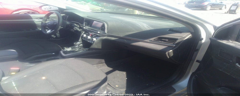 KMHD84LF3KU759072 2019 HYUNDAI ELANTRA photo no. 5