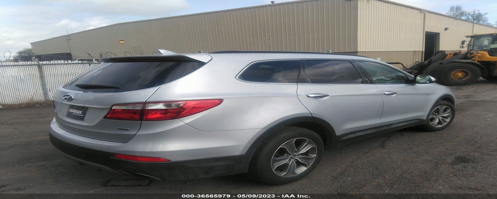 KM8SMDHF7FU103555 2015 HYUNDAI SANTA FE photo no. 4