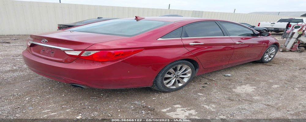 5NPEC4ACXBH166125 2011 HYUNDAI SONATA photo no. 4