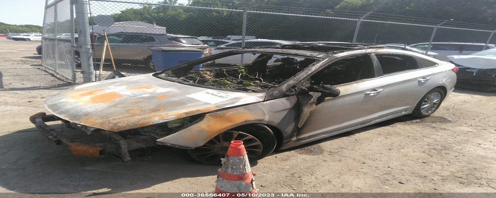 5NPE34AF2FH056248 2015 HYUNDAI SONATA photo no. 2