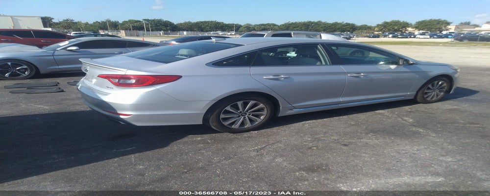 5NPE34AF3GH270778 2016 HYUNDAI SONATA photo no. 4