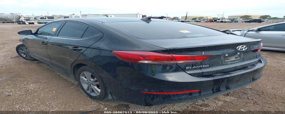 KMHD84LF5JU513641 2018 HYUNDAI ELANTRA photo no. 3